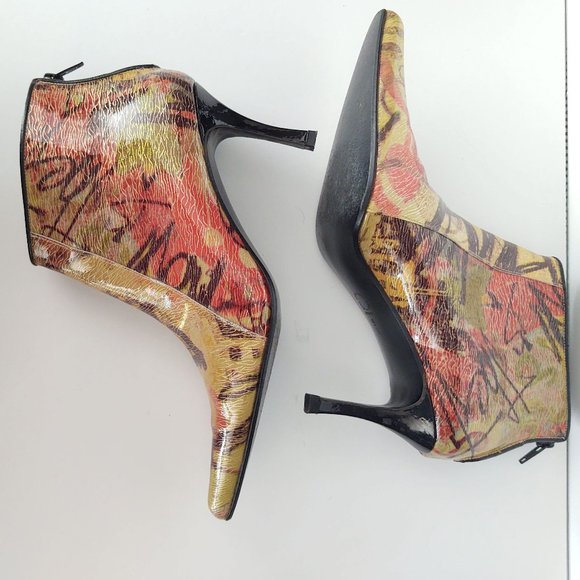 Patent stiletto graffiti print ankle boots - Picture 12 of 16